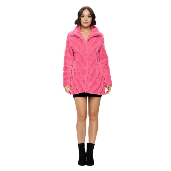 Hot Pink Faux Fur Coat - Picture 3 of 6